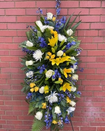 Spray on Easel Funeral Arrangement