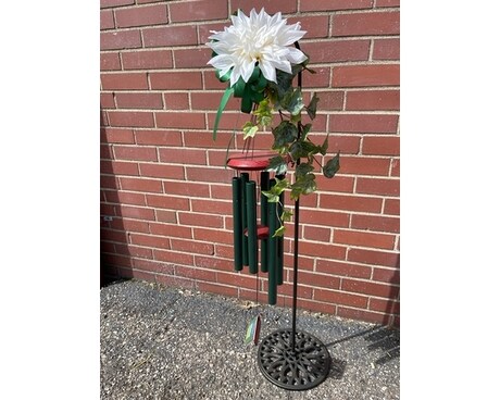 Windchime Pluto Flower Arrangement