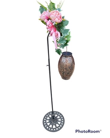 Solar Light Garden Stand With Silk Flowers Flower Arrangement