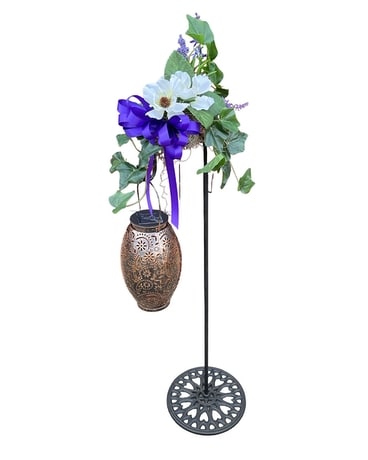 Solar light Made of copper with exquisite design Flower Arrangement