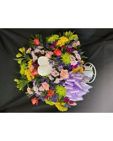 hearts in heaven Flower Arrangement