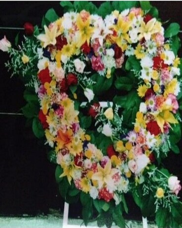 Spray on Easel Flower Arrangement