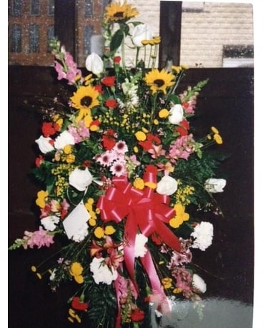 Spray on Easel Flower Arrangement
