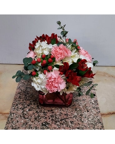 ATHENA Flower Arrangement