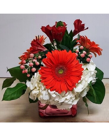 MAKE ME SMILE Flower Arrangement