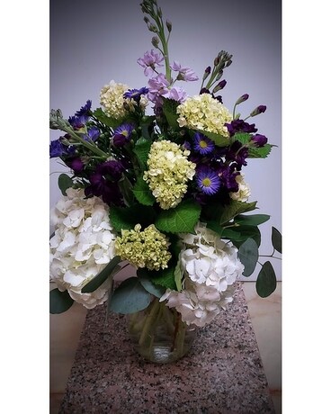 MOONLIT SKIES Flower Arrangement