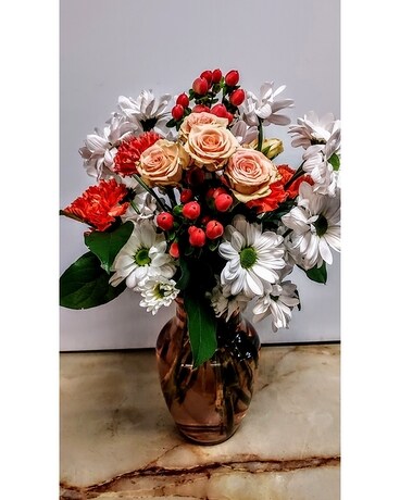 FRESH AS A DAISY Flower Arrangement