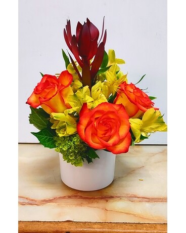 MELON MIST Flower Arrangement